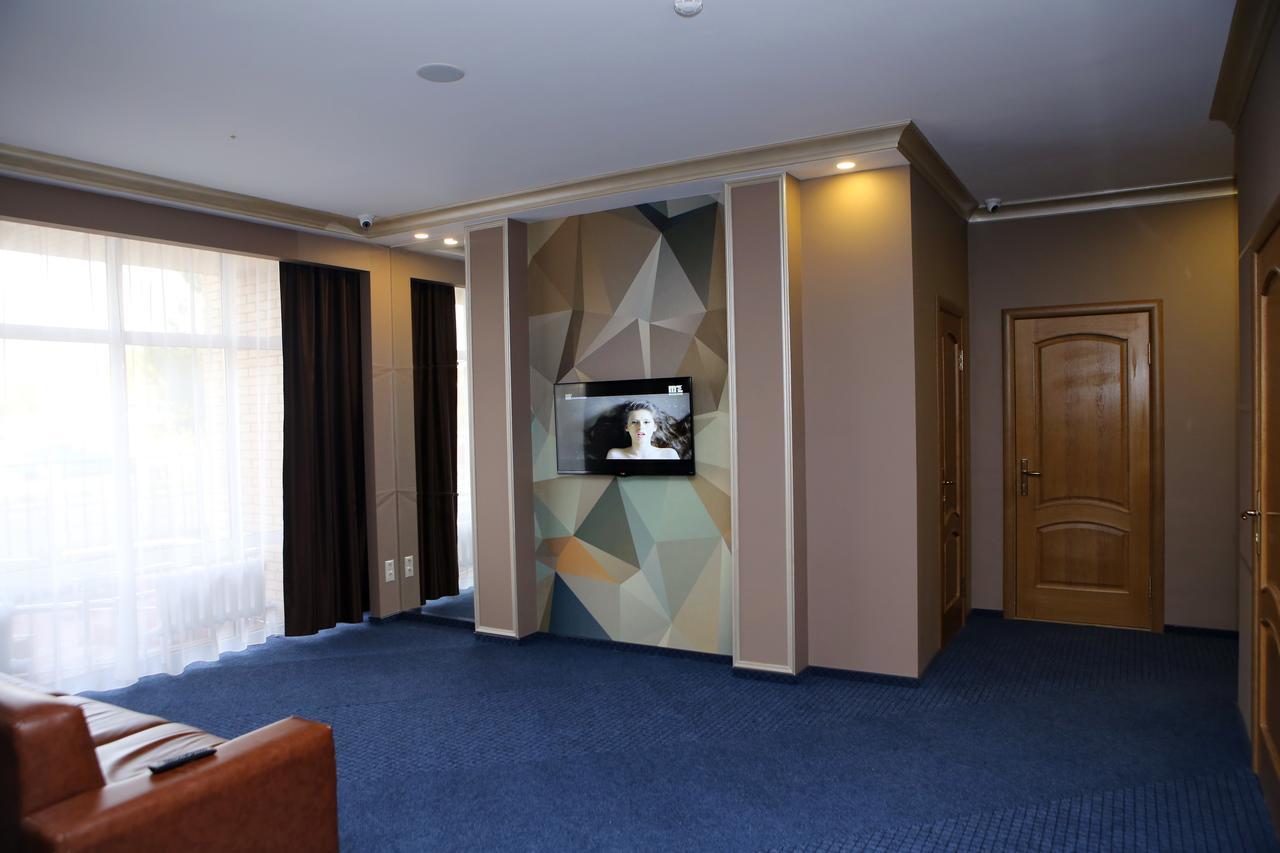Hotel Aner Αστάνα Εξωτερικό φωτογραφία