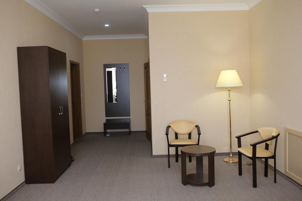 Hotel Aner Αστάνα Εξωτερικό φωτογραφία