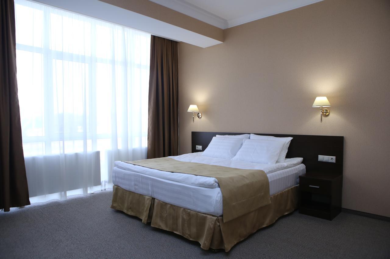 Hotel Aner Αστάνα Εξωτερικό φωτογραφία